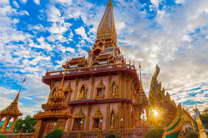 Phuket City Tour with Wat Chalong, Big Buddha & Famous Viewpoints