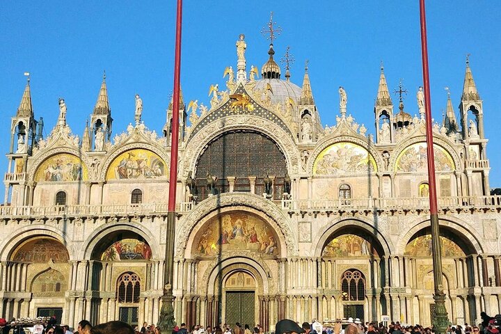 Classic Venice Full Day Tour from Lake Garda