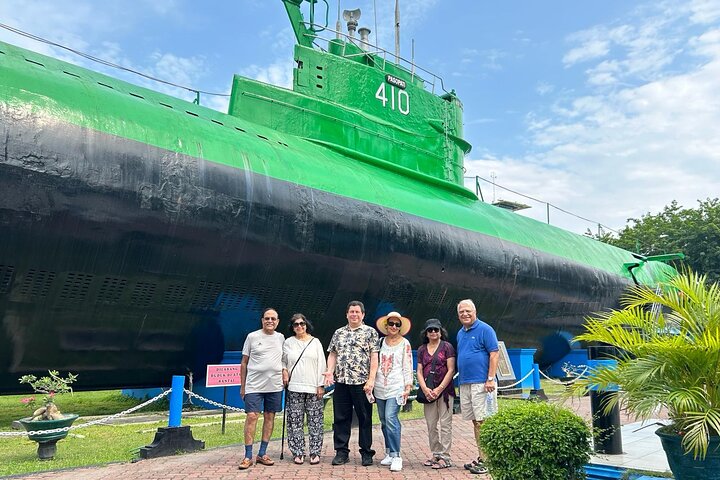 Private Day Tour Surabaya Historiculture