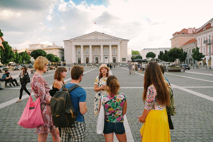 Walking Tour of Vilnius Old Town with snacks