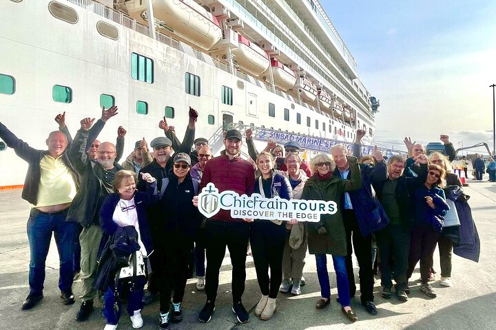 Full Day Guided Tour for Cruise Ship Visitors to Greencastle