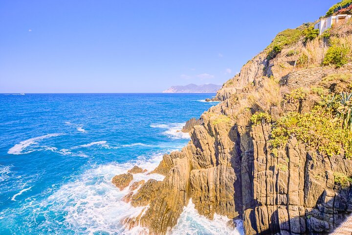 Cinque Terre Day Trip with Transport from Montecatini