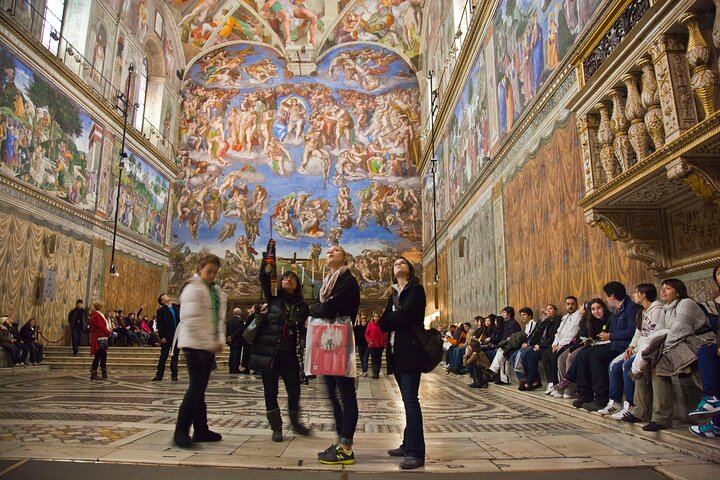 Vatican Museums, Sistine Chapel & St Peter’s Basilica Guided Tour