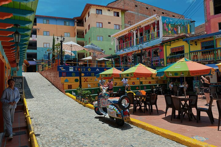 Tour Guatapé