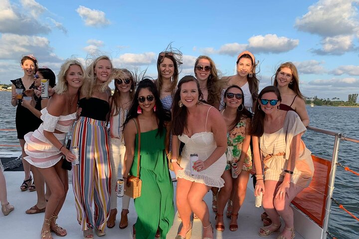 Scenic Hakuna Matata Sunset Cruise in West Palm Beach