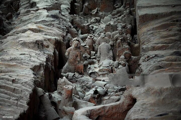 Customized Private Day Tour:Terracotta Army&Xi'an(Entry fee excl)