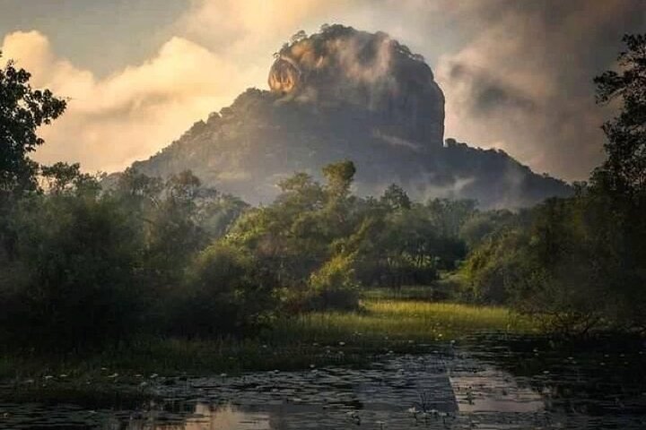 Sigiriya and Dambulla Day Trip from Pasikuda and Kalkuda