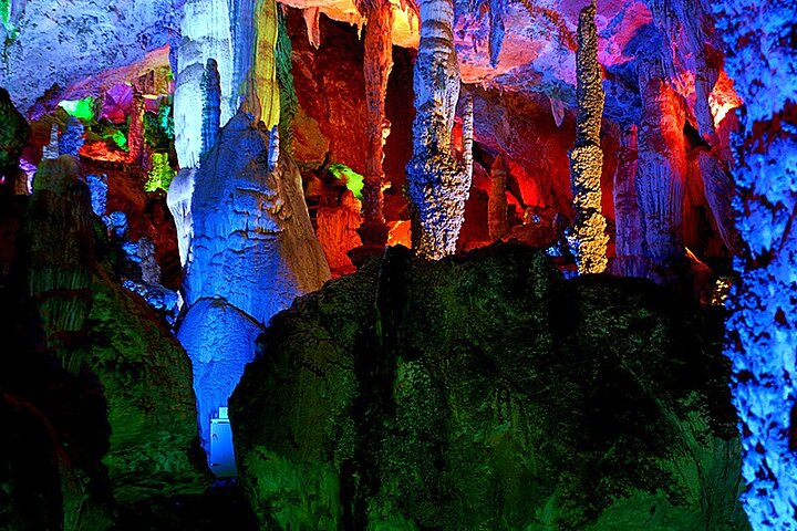 Private day tour to Kunming Stone Forest and Jiuxiang &lunch