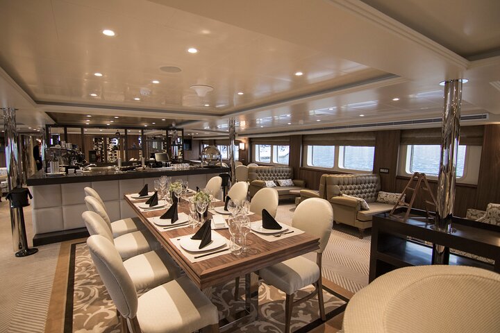 Athens VIP Cruise: Hydra, Poros & Aegina | Official Operator