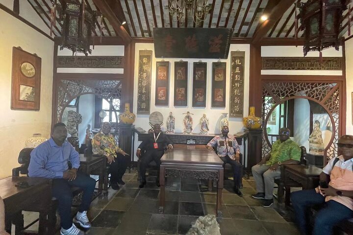 Shanghai: All Inclusive 2-Day Private Tour with Watertown