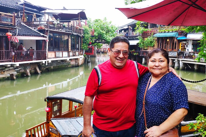 Shanghai: All Inclusive 2-Day Private Tour with Watertown