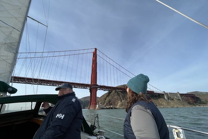2hr. PRIVATE Sailing Experience on San Francisco Bay (6 Guests)