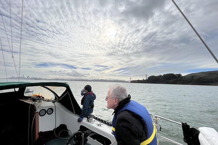 2hr. PRIVATE Sailing Experience on San Francisco Bay (6 Guests)