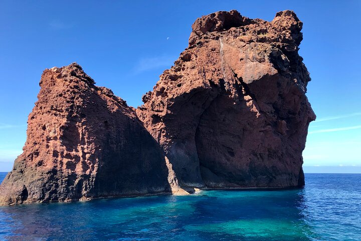 From Sagon/Cargese: Scandola Girolata 30mns, Piana Swimming