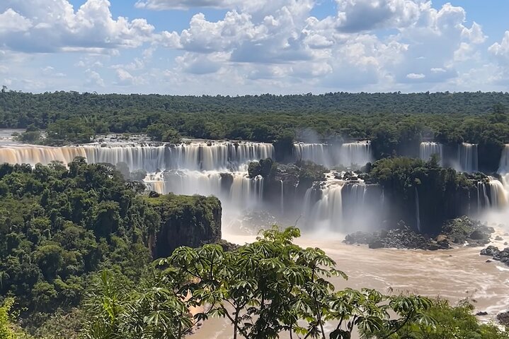 Iguazu Falls : Private day tour both Brazil & Argentina