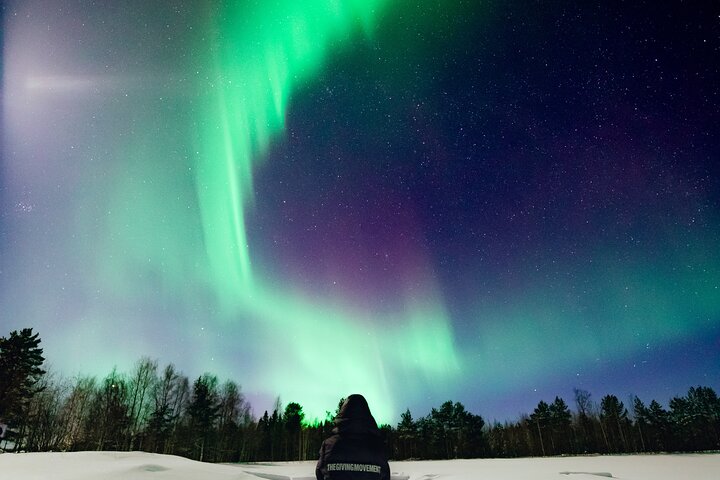 Rovaniemi: Northern Lights Pro Guaranteed - Unlimited Distance