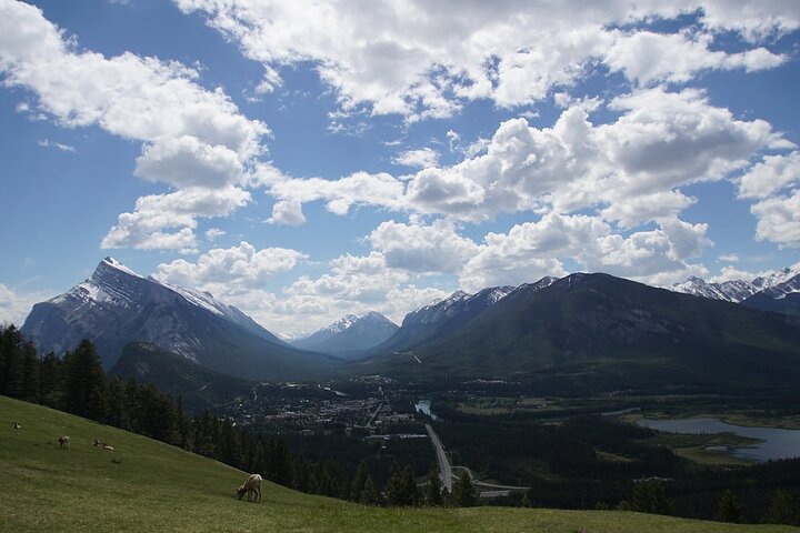 Private Customizable Banff Tour Lake Louise-Moraine 6 More Sights