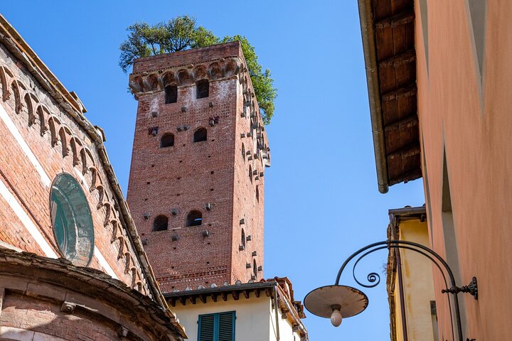 Full-Day Pisa and Lucca Day Trip from Montecatini