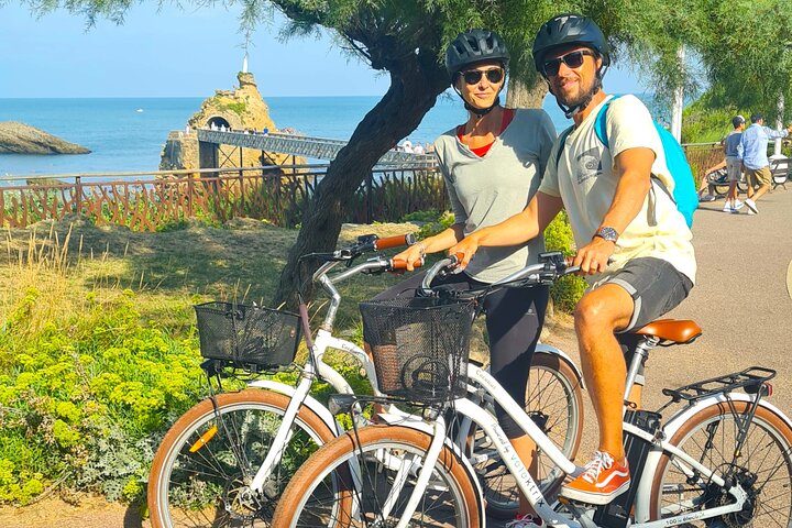 Guided Electric Bike Rides on the Basque Coast