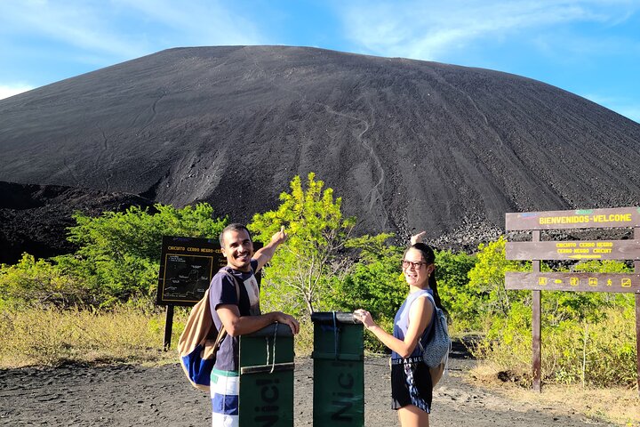 From Managua : León, Sandboarding Cerro Negro + Cathedral UNESCO