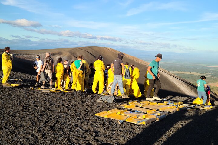 From Managua : León, Sandboarding Cerro Negro + Cathedral UNESCO