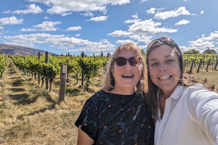Wine Tasting Adventure Wanaka and Beyond