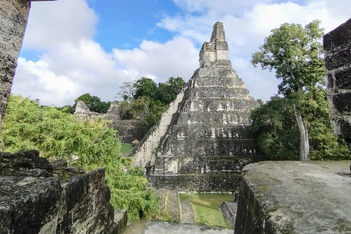 Tikal Private Tour From San Ignacio Belize with Lunch Included