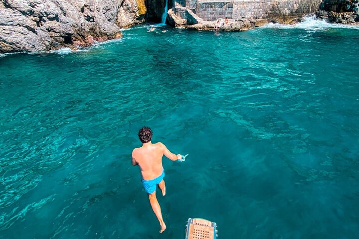 Private 40hp Boat Tour of the Amalfi Coast and Positano
