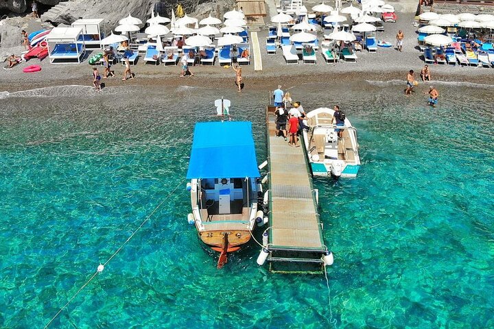 Private 40hp Boat Tour of the Amalfi Coast and Positano