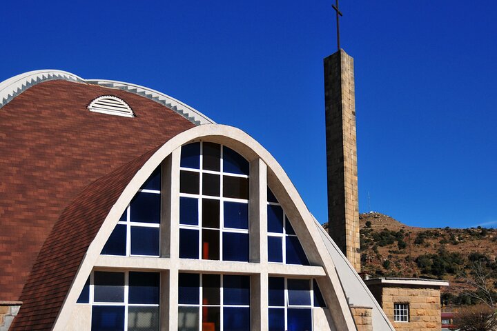 Private Heritage Walking Tour in Historic Maseru