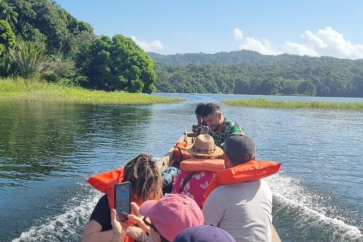 Panama City: Cultural Tour at Embera Indigenous Village
