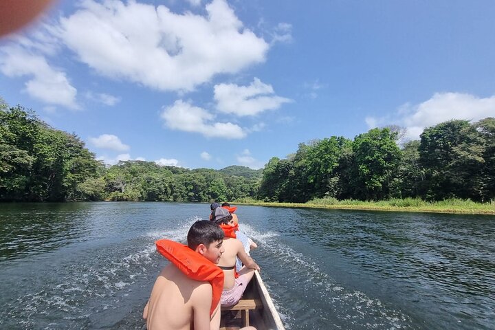 Panama City: Cultural Tour at Embera Indigenous Village