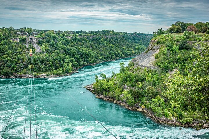 Private ONE-Way Transfer Buffalo Airport to Niagara-on-the-Lake