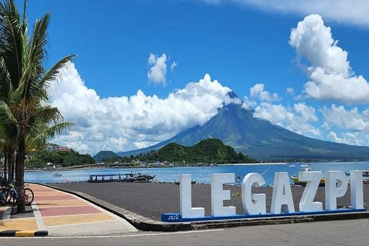 Ultimate Full Day Albay Bicol Philippines Tour with Sumlang Lake