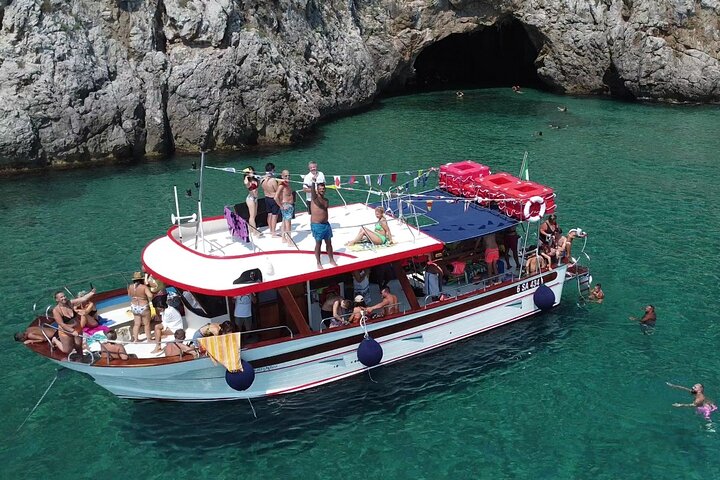 Tour - Mini Cruise at the Blue Grotto