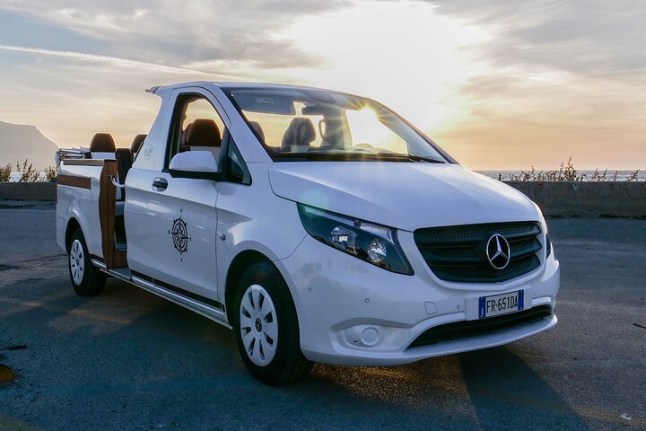 Palermo : Historic Center, Catacombs & Monreale CruiserCar Tour