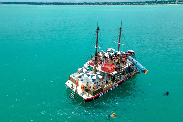 Natural Pools of Picãozinho Pirate Vessel