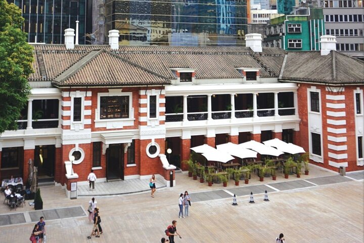 Top-Rated Hong Kong Tour: Peak Tram, Dim Sum & Cultural Sights