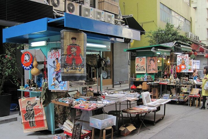 Top-Rated Hong Kong Tour: Peak Tram, Dim Sum & Cultural Sights