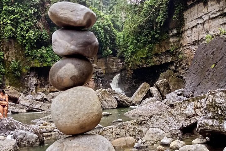1 Day Tour waterfalls Rout