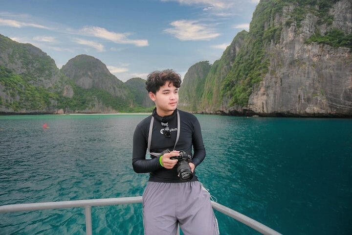 Phi Phi Islands Premium Speedboat Adventure Day Tour from Phuket