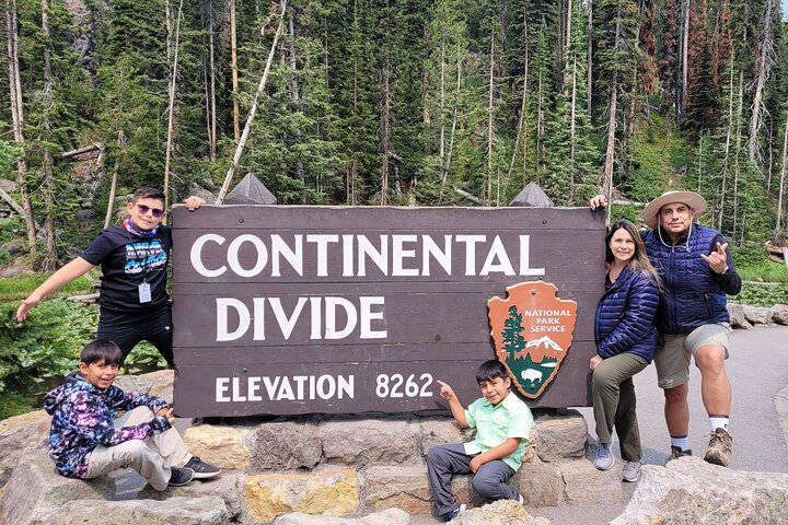Guided Yellowstone Tour from Big Sky and West Yellowstone