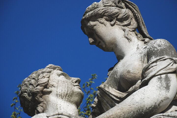 Vienna: Skip-the-Line Schönbrunn Palace & Gardens Tour
