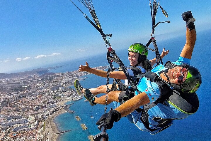 Bronze Tandem Paragliding Flight in South Tenerife with Pick-up