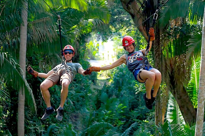 Sayulita Jungle Thrills: Canopy Tour & Zip-line Adventure