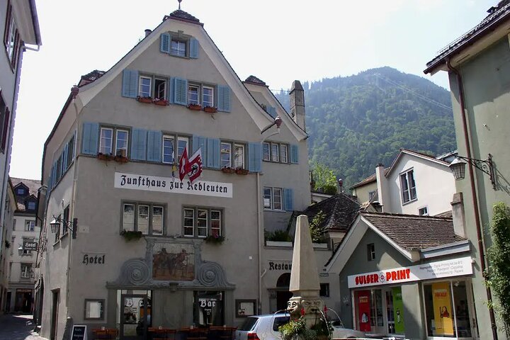 Private fantastic tour through the old town of Chur