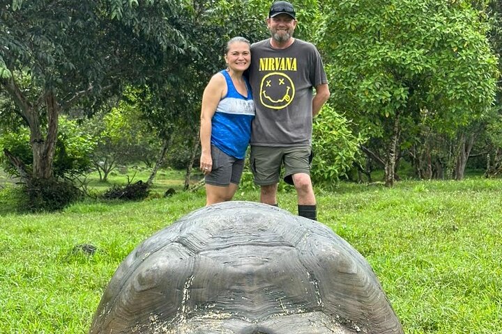 6 Days Galapagos Island Hopping Tour