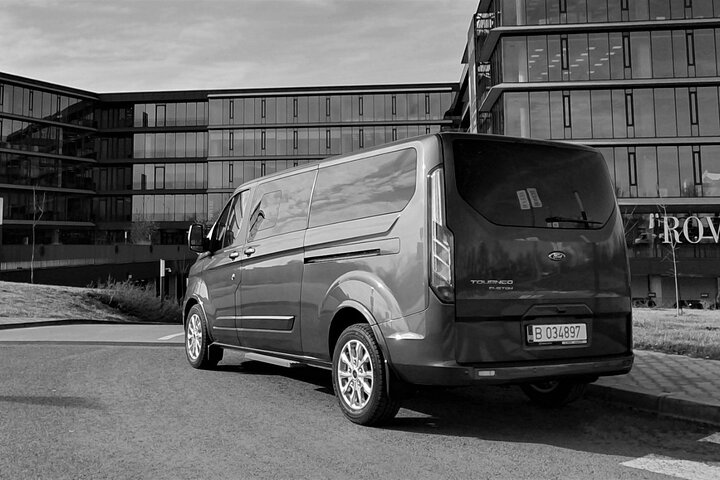 Private Driver to Bucharest from Iasi