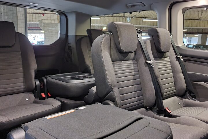 Private Driver to Bucharest from Iasi