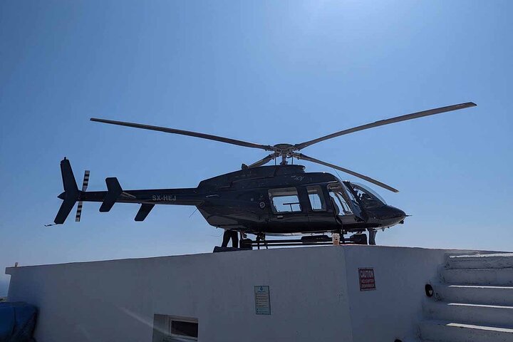 Private Helicopter Transfer from Spetses to Santorini
